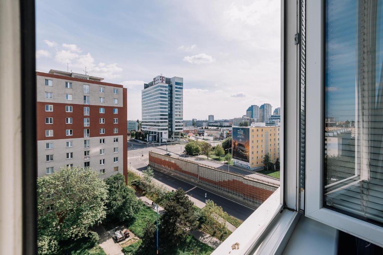 Cozy Apartment In Ruzinov Братислава Екстер'єр фото